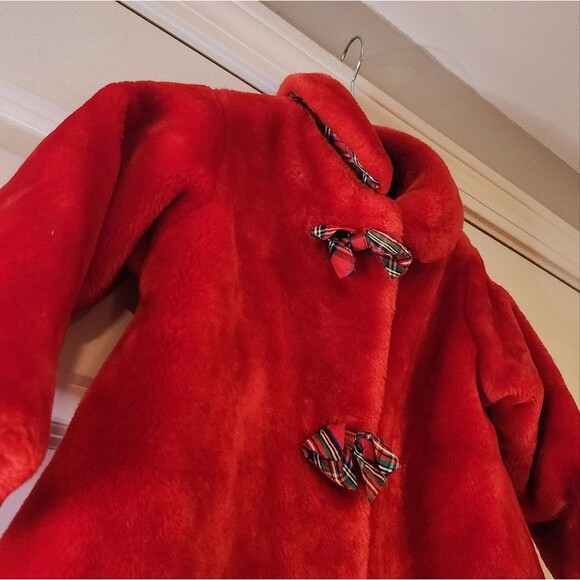 PattyCakes red faux fur plaid lined coat size 4 - Picture 2 of 6